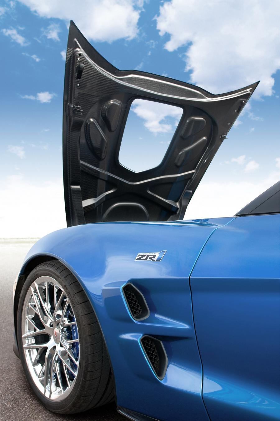  Chevrolet Corvette ZR1 2009 года  (фото 273 из 290)